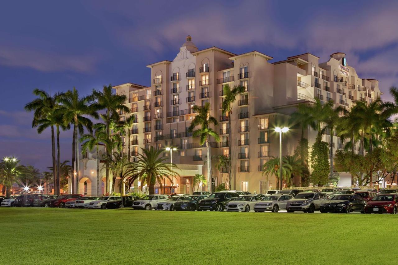 Embassy By Hilton Miami International Airport Hotel 4*