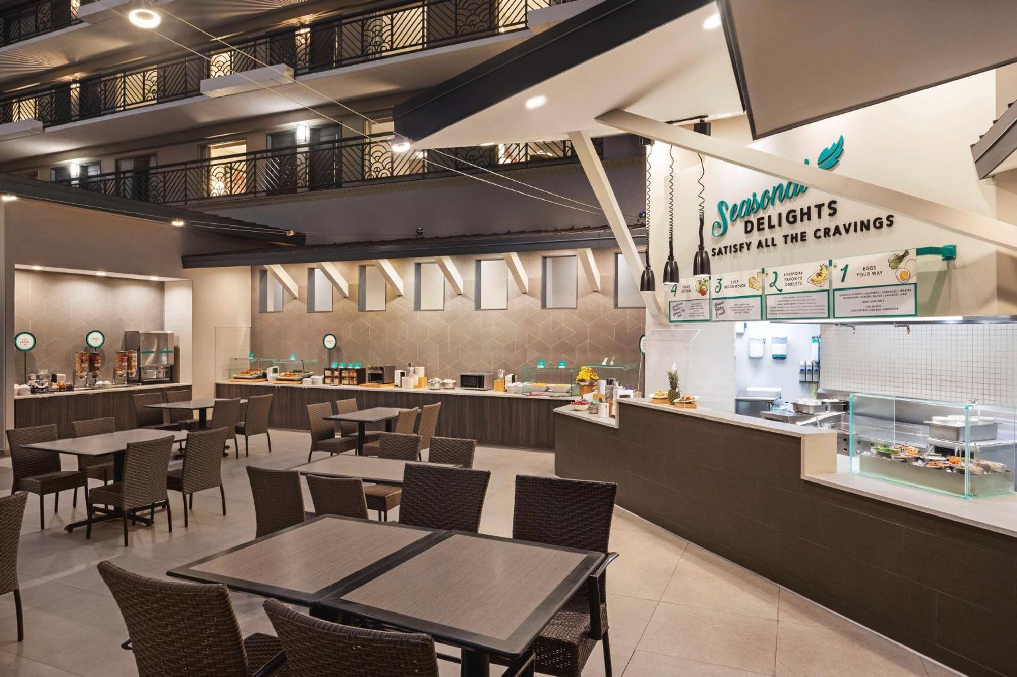 Embassy By Hilton Miami International Airport Hotel Miami Springs