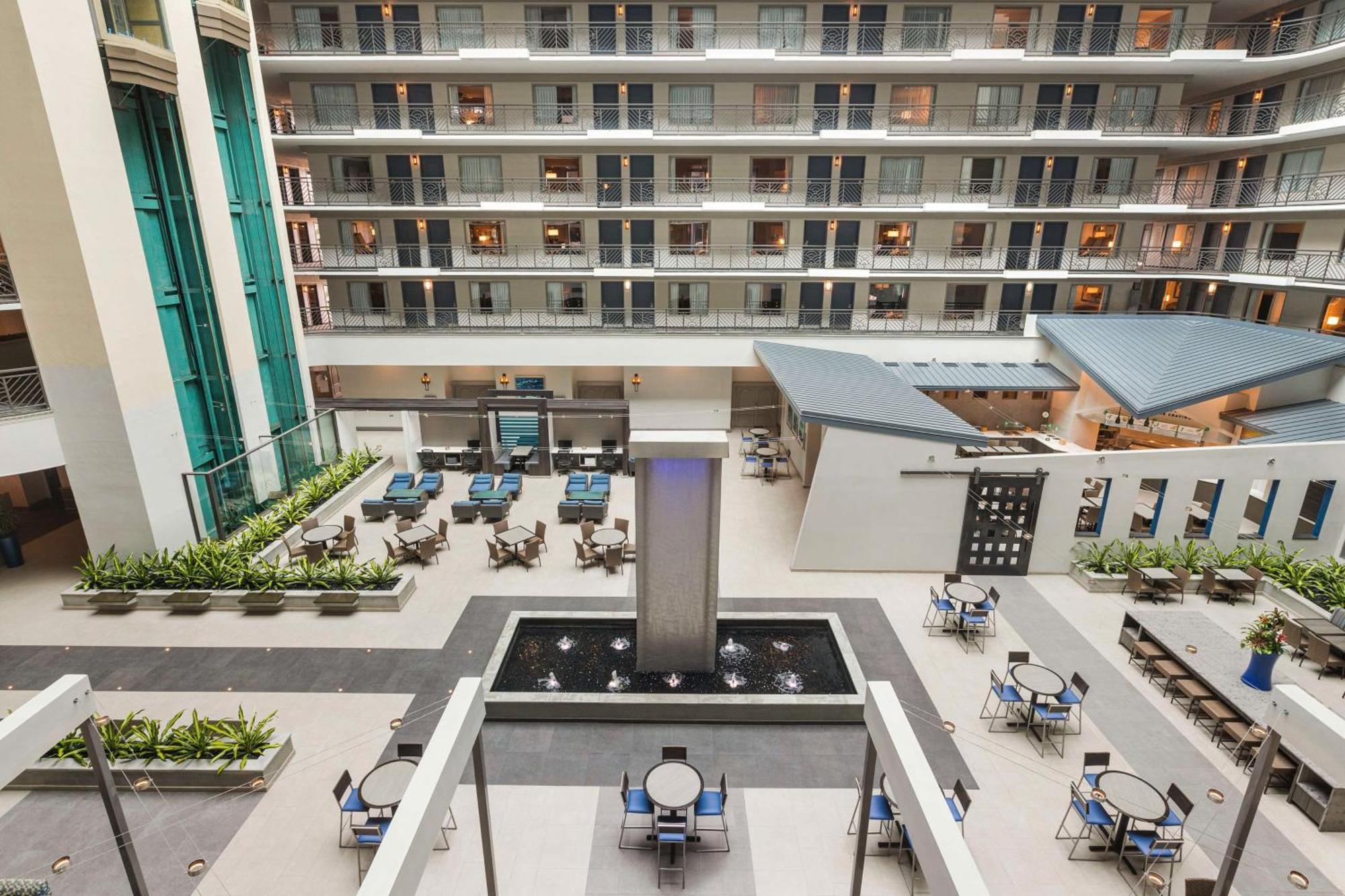 Embassy By Hilton Miami International Airport 4*