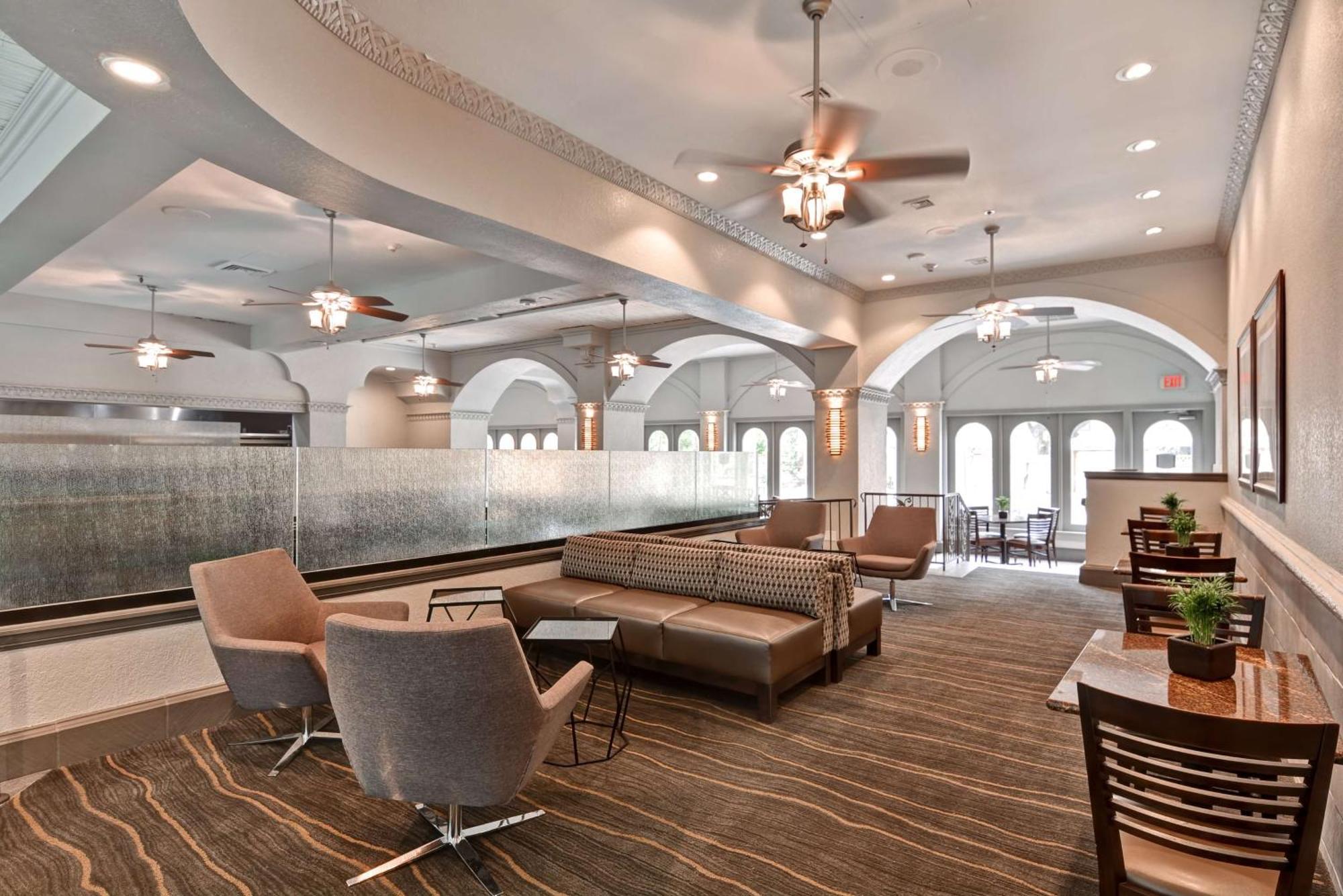 Embassy By Hilton Miami International Airport Miami Springs