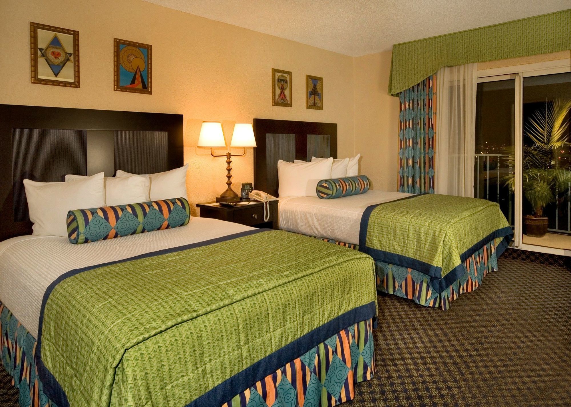 Embassy By Hilton Miami International Airport