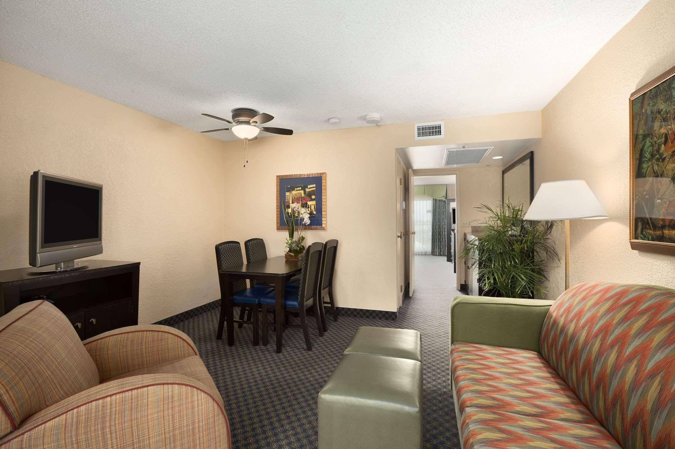 Embassy By Hilton International Airport Miami Springs