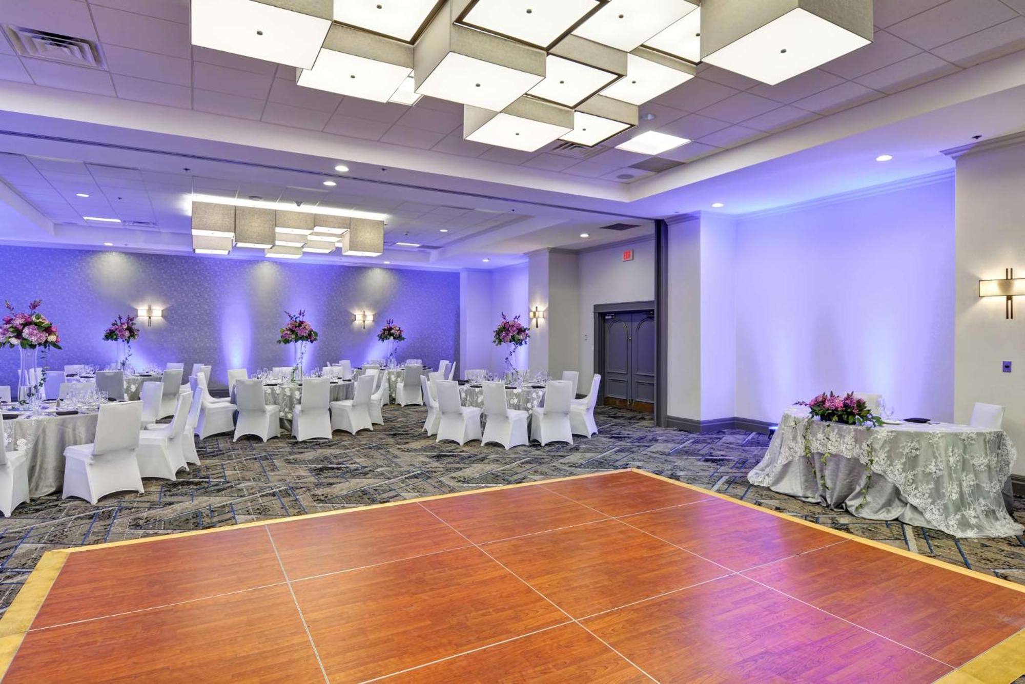 Hotel Embassy By Hilton International Airport Miami Springs