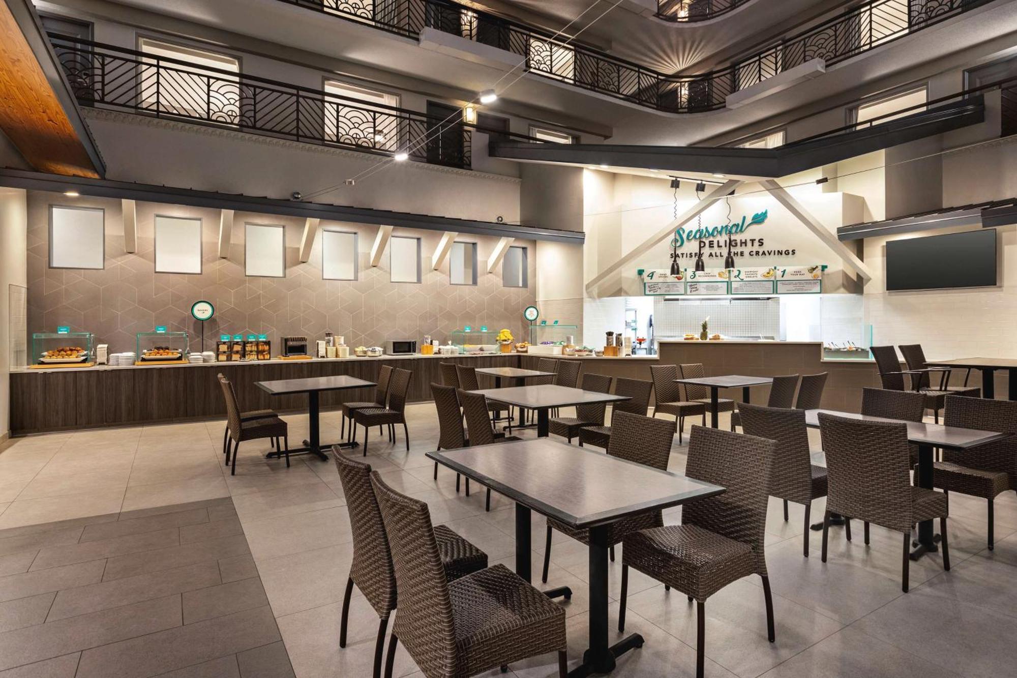Embassy By Hilton International Airport Miami Springs